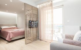 Petralona Gem Hotel-Style Studio With Balcony
