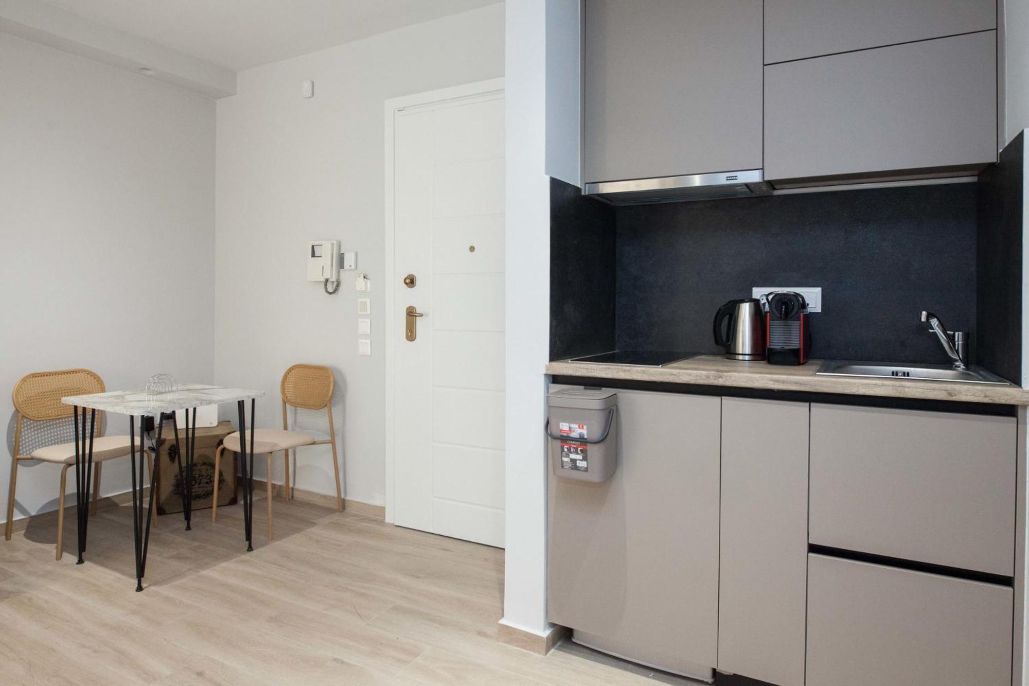 Petralona Gem Hotel-Style Studio With Balcony Αθήνα Εξωτερικό φωτογραφία